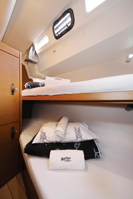 Jeanneau 54 | Yacht Charter Croatia | Travelboat