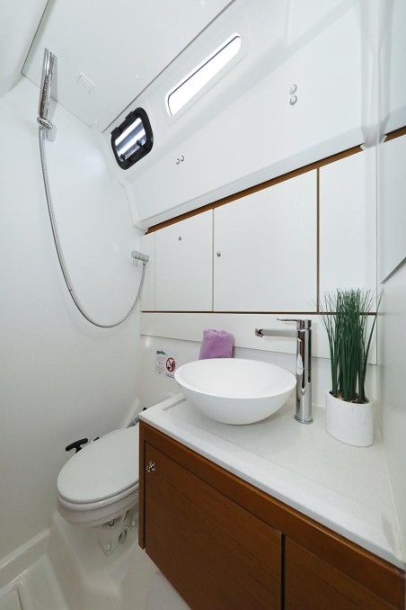 Jeanneau 54 | Yacht Charter Croatia | Travelboat