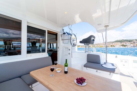 Lagoon 40 - 3 + 2 cab | Yacht Charter Croatia | Travelboat