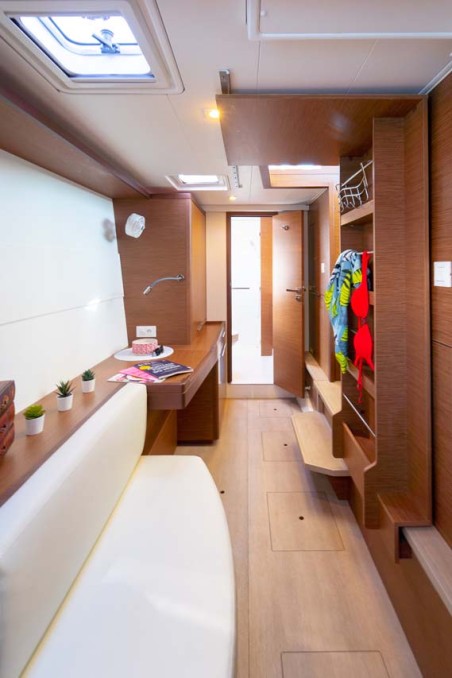 Lagoon 40 - 3 + 2 cab | Yacht Charter Croatia | Travelboat