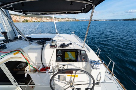 Lagoon 40 | Yacht Charter Croatia | Travelboat