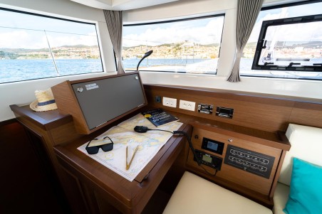 Lagoon 40 | Yacht Charter Croatia | Travelboat