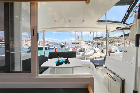 Lagoon 400 - 4 + 2 cab. | Czarter jachtu Chorwacja | Travelboat