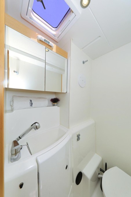 Lagoon 400 - 4 + 2 cab. | Czarter jachtu Chorwacja | Travelboat