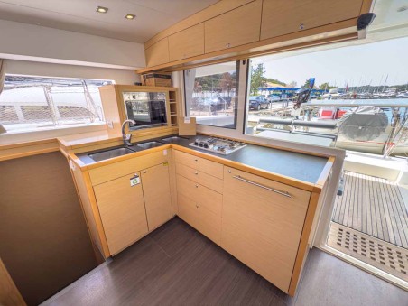 Lagoon 400 S2 | Yacht Charter Croatia | Travelboat
