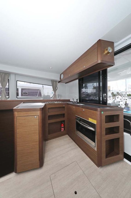 Lagoon 42 | Czarter jachtu Chorwacja | Travelboat