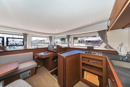 Lagoon 42 | Czarter jachtu Chorwacja | Travelboat