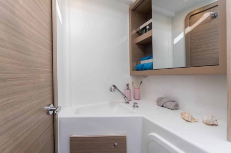 Lagoon 42 - 4 + 2 cab. | Yacht Charter Croatia | Travelboat