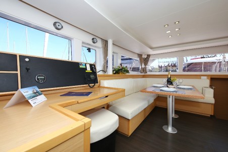 Lagoon 450 F | Czarter jachtu Chorwacja | Travelboat