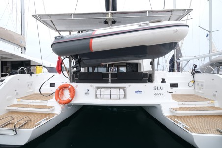 Lagoon 46 | Yacht Charter Greece | Travelboat