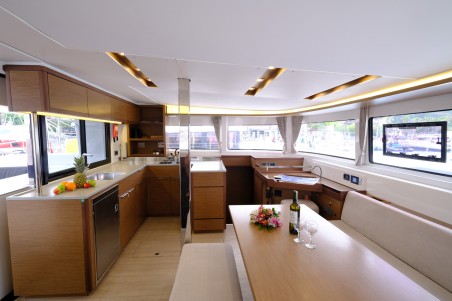 Lagoon 46 | Yacht Charter Greece | Travelboat