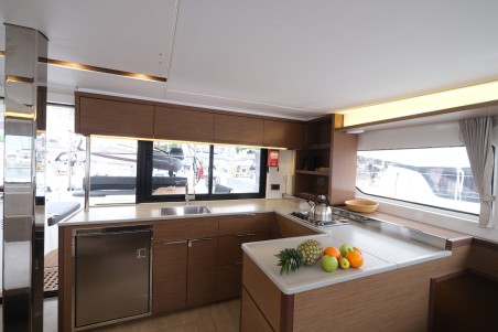 Lagoon 46 | Yacht Charter Greece | Travelboat