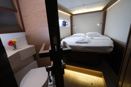 Lagoon 46 | Yacht Charter Greece | Travelboat