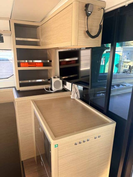 Lagoon 46 | Czarter jachtu Hiszpania | Travelboat