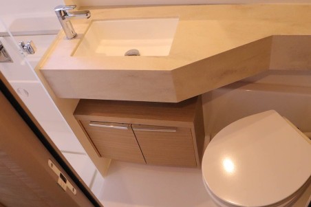 Lagoon-Bénéteau Lagoon 46 - 4 + 2 cab. Knot Working