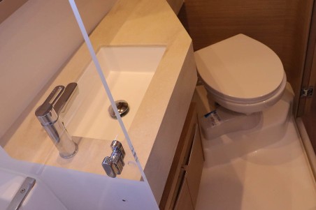 Lagoon-Bénéteau Lagoon 46 - 4 + 2 cab. Knot Working