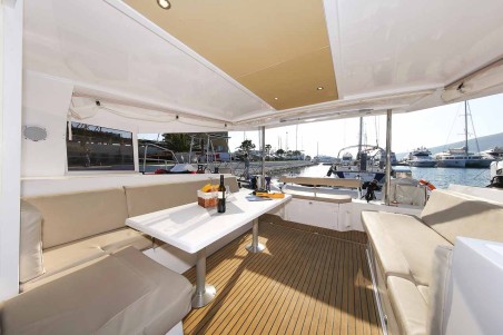 Nautitech 40 Open | Czarter jachtu Chorwacja | Travelboat