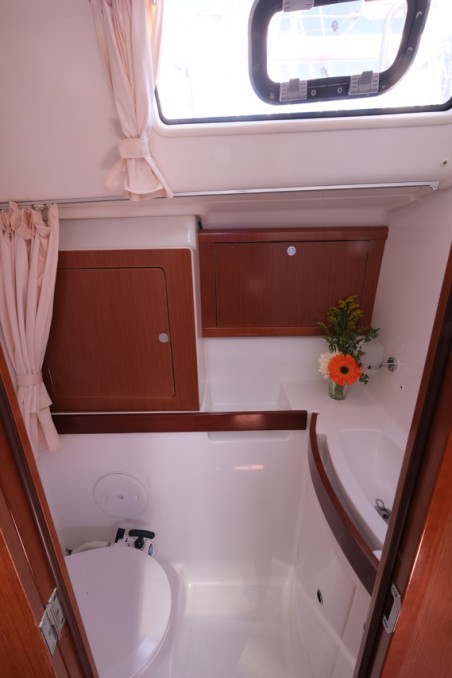 Oceanis 43 Family - 4 cab. | Yacht Charter Turkey | Travelboat