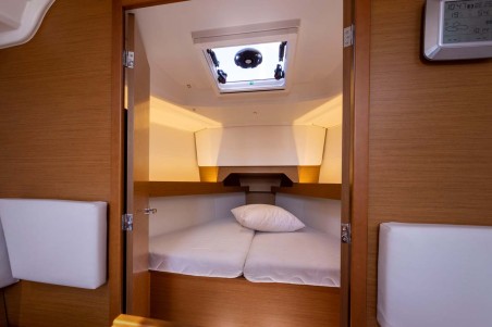 Jeanneau Sun Odyssey 349 | Czarter jachtu Włochy | Travelboat