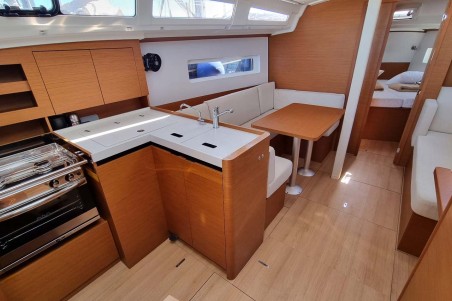 Jeanneau Sun Odyssey 380 - 3 cab. Bella Mia