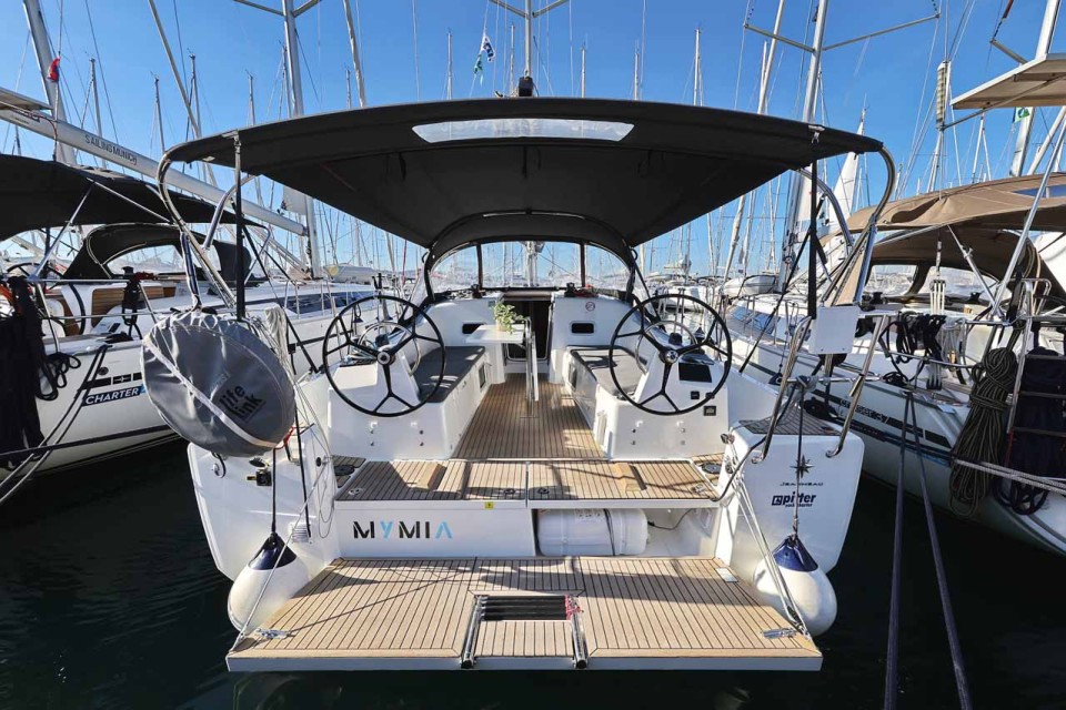 Sun Odyssey 380 Performance - 3 cab. | Yacht Charter Croatia | Travelboat