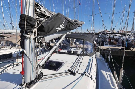 Sun Odyssey 380 Performance - 3 cab. | Yacht Charter Croatia | Travelboat