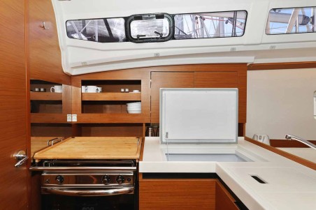 Sun Odyssey 380 Performance - 3 cab. | Yacht Charter Croatia | Travelboat