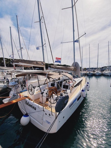 Jeanneau Sun Odyssey 410 | Czarter jachtu Chorwacja | Travelboat