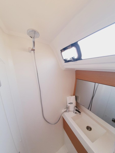 Jeanneau Sun Odyssey 410 | Czarter jachtu Chorwacja | Travelboat