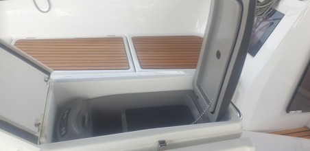 Jeanneau Sun Odyssey 410 | Yacht Charter Italy | Travelboat