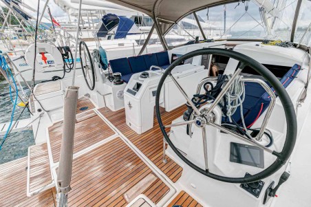 Jeanneau Sun Odyssey 440 - 4 cab. Mystic Blue