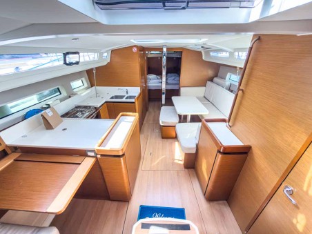 Jeanneau Sun Odyssey 440 - 4 cab. Sigma Kiss