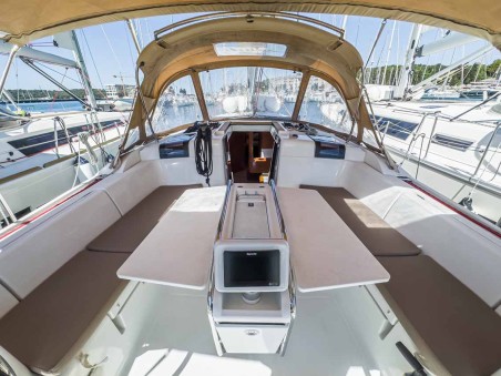 Jeanneau Sun Odyssey 449 Pagomo capri