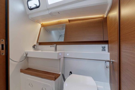 Jeanneau Sun Odyssey 490 | Yacht Charter Greece | Travelboat