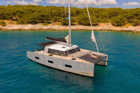 Vaan R4 Electric | Czarter jachtu Chorwacja | Travelboat