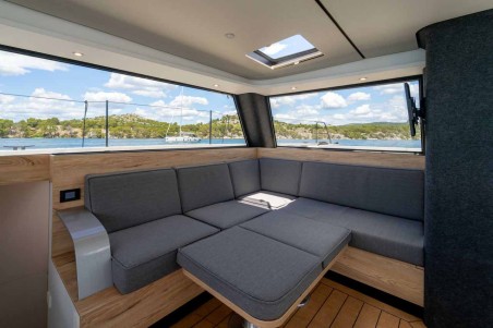Vaan R4 Electric | Czarter jachtu Chorwacja | Travelboat