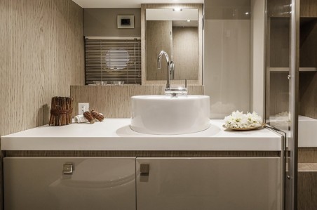 Cranchi T43 Eco Trawler | Yacht Charter Italy | Travelboat