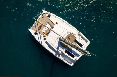 Bali 4.2 | Czarter jachtu Grecja | Travelboat
