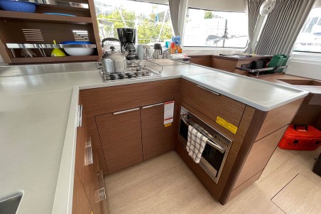 Lagoon 46 - 4 + 2 cab. | yacht charter Seychelles | Travelboat