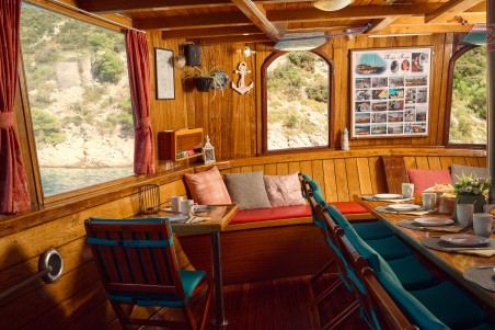 Moja Maja | Yacht Charter Croatia | Travelboat