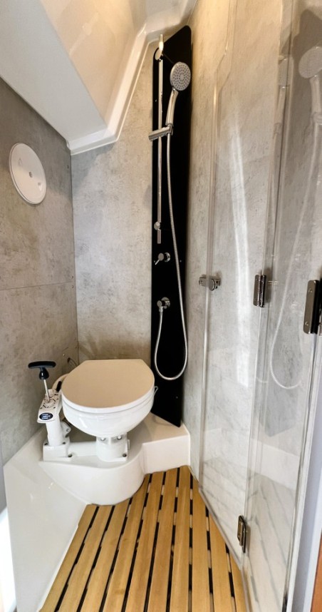 Bavaria Yachtbau Bavaria C38 Wind Dancer