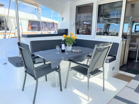 Lagoon 40 - 4 + 2 cab Wind Seeker | Czarter jachtu Chorwacja | Travelboat