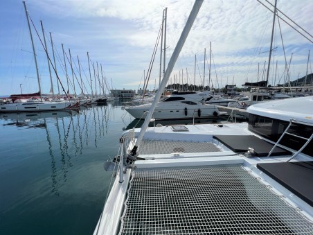 Lagoon 40 - 4 + 2 cab Wind Seeker | Czarter jachtu Chorwacja | Travelboat