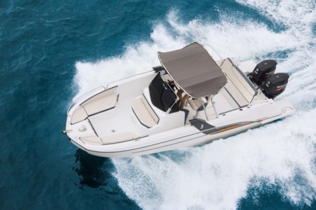 Beneteau Flyer 7.7 Space Deck | Yacht Charter Spain | Travelboat