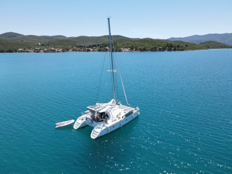 Lagoon 380 S2 | Yacht Charter Croatia | Travelboat