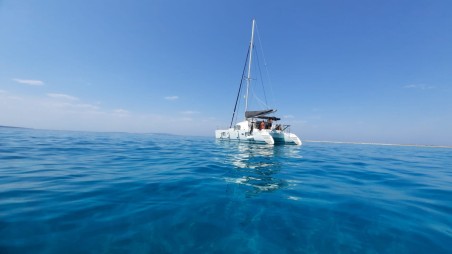 Lagoon 380 S2 | Yacht Charter Croatia | Travelboat