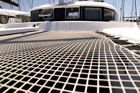 Lagoon 380 S2 | Yacht Charter Croatia | Travelboat