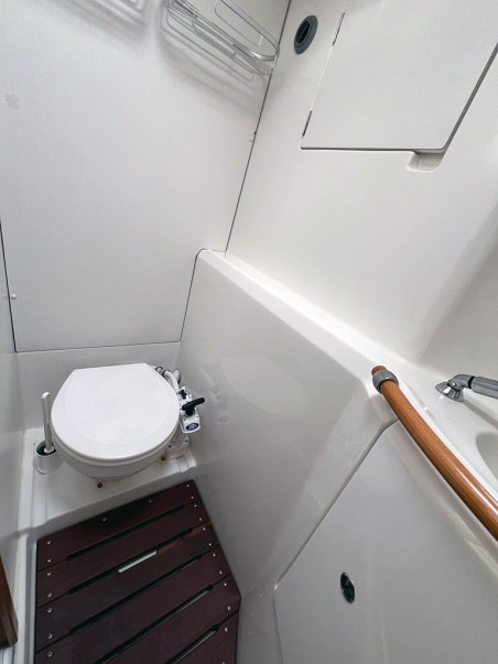 Lagoon 380 S2 | Yacht Charter Croatia | Travelboat