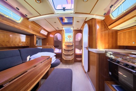 Salona 45 | Yacht Charter Croatia | Travelboat