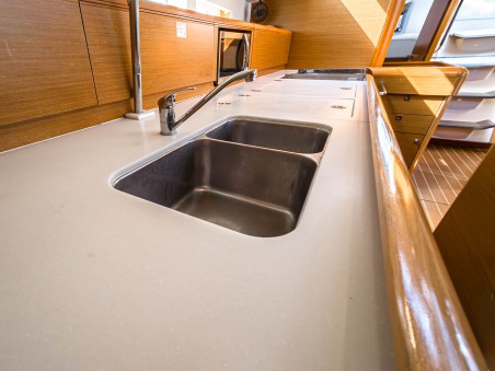 Jeanneau Sun Odyssey 519 | Yacht Charter Croatia | Travelboat